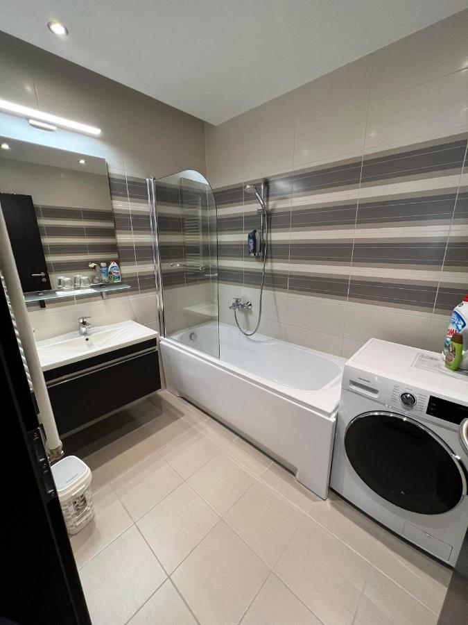 Big Forest Apartman Apartment Debrecen Ngoại thất bức ảnh